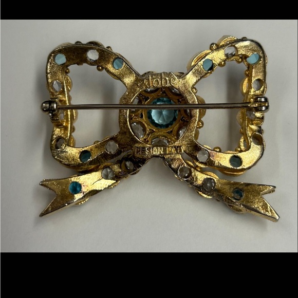 Vintage 1940’s HOBE clusters blue & white crystal bow tie brooch pin - Picture 9 of 10